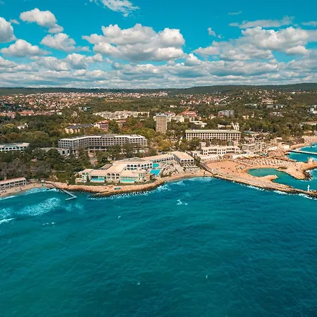 Апартаменти Sea View In Aurora Complex, Steps From The